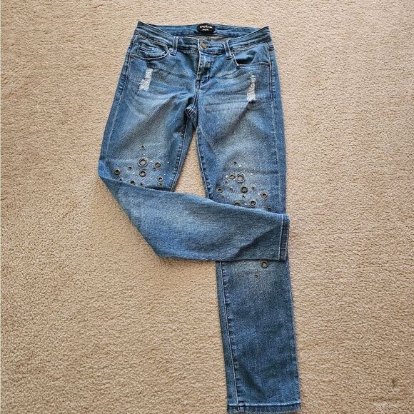 Distressed Denim Jacket and Jeans Set - Picture 5 of 12